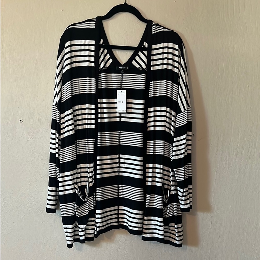 Premise Studio NWT Black and White Striped light weight cardigan size 2X
